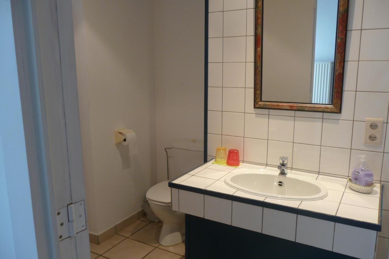 Bed and Breakfast Au Rond Chene Biron Exterior foto